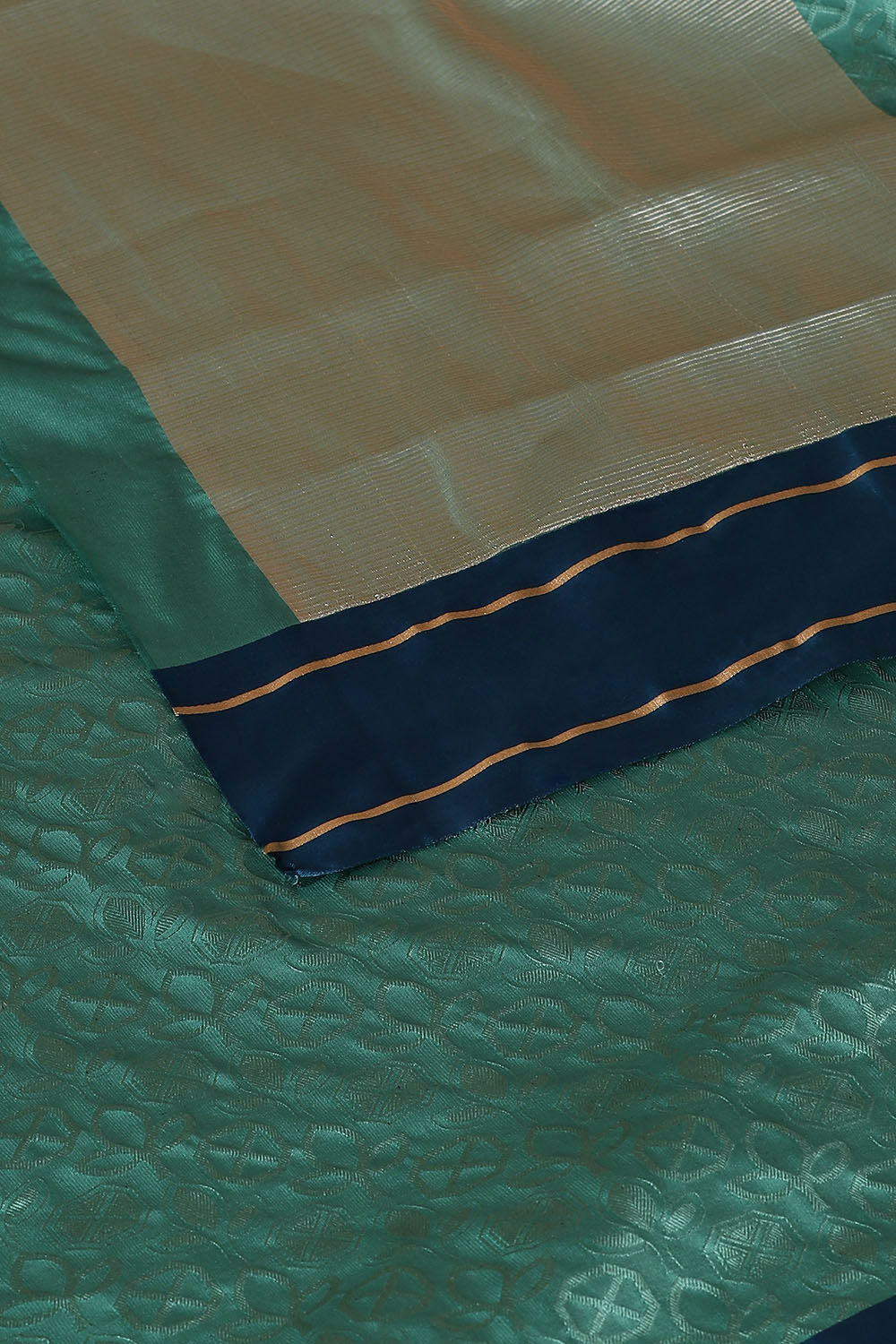 Blue Pure Silk Banarasi Tanchoi Saree image number null