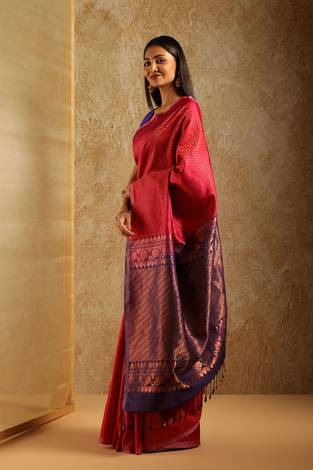 Pink Woven Pure Soft Silk Saree image number null