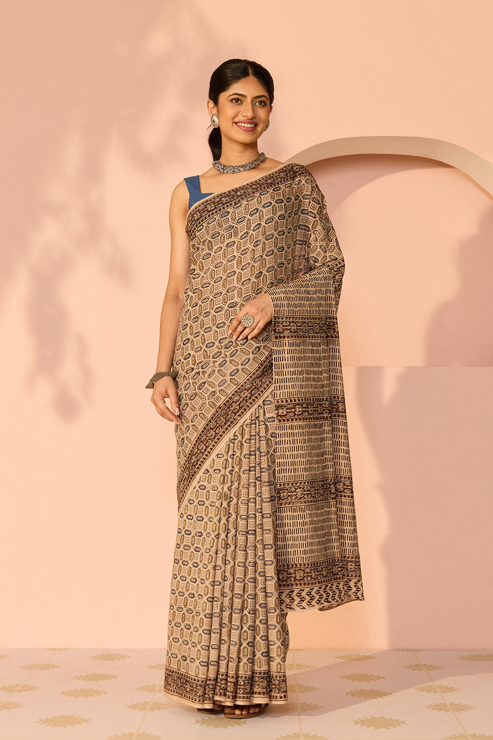 Beige Printed Kalamkari Machilipatnam Pure Cotton Saree image number null