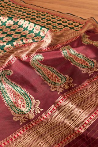 DarkGreen Pure Silk Brocade Banaras Saree thumbnail image number null