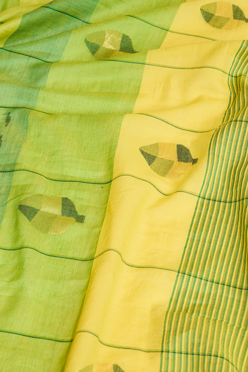 Light Green Bengal Pure Cotton Jamdani Saree image number null