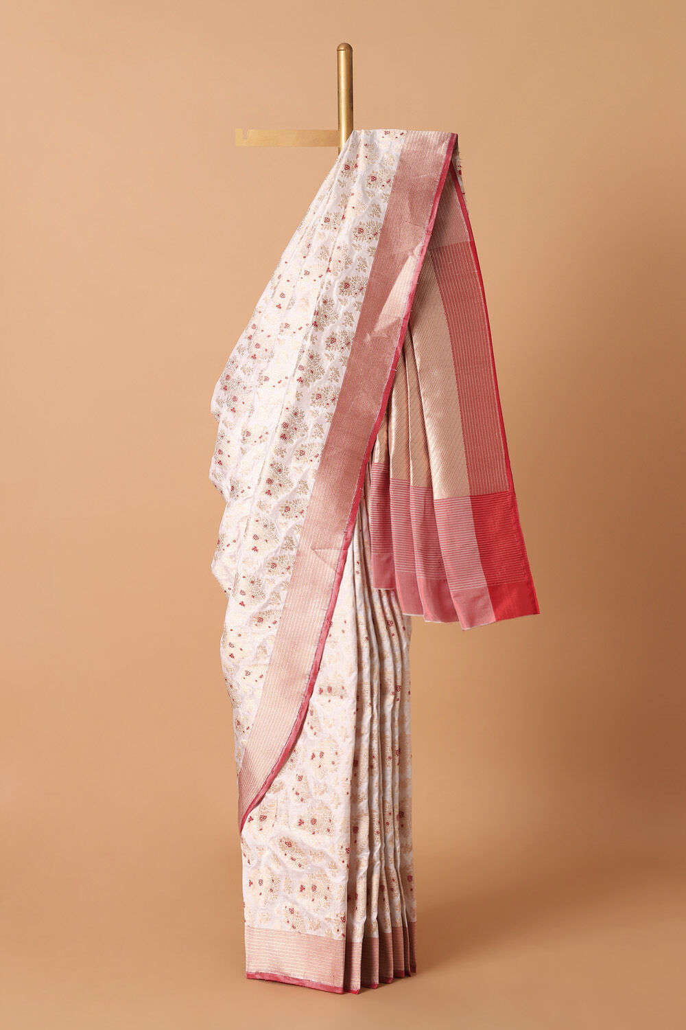 White Pure Silk Banarasi Brocade Saree image number null