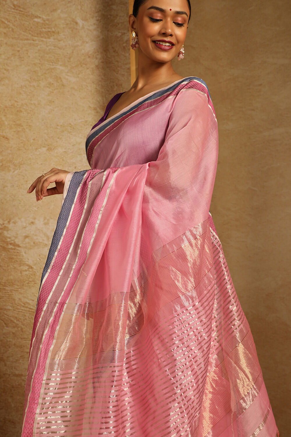 Pink Pure Silk Cotton Woven Maheshwari Saree image number null