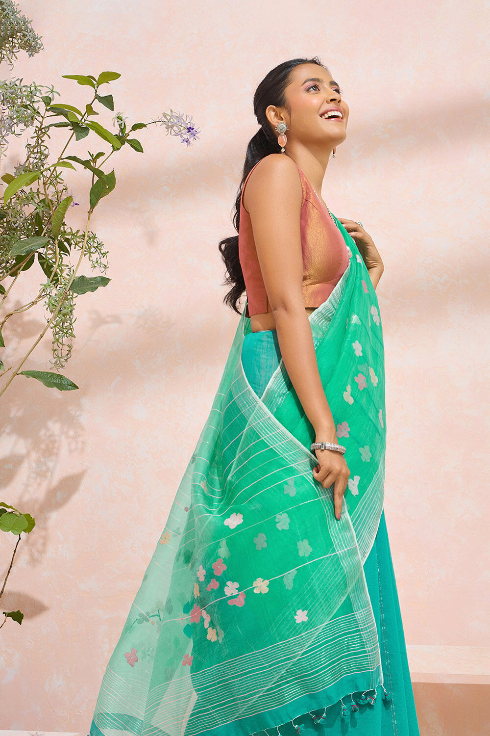 Light Blue Bengal Pure Silk Cotton Jamdani Saree image number null