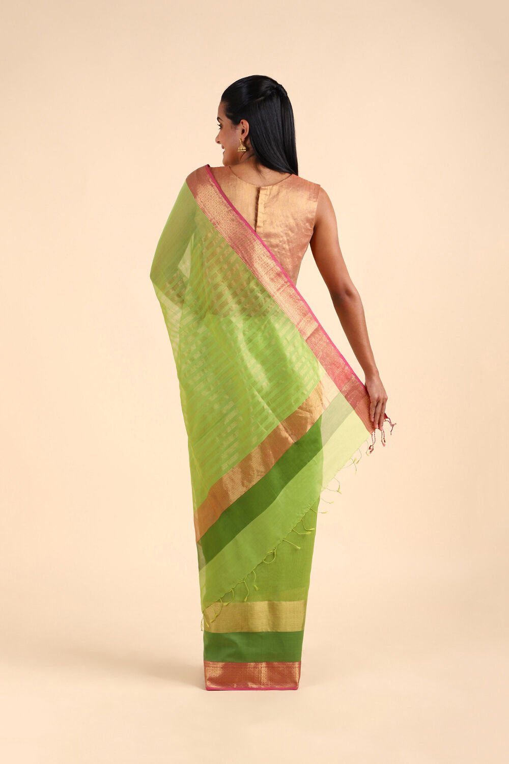 Light Green Pure Silk Cotton Maheswari Saree image number null