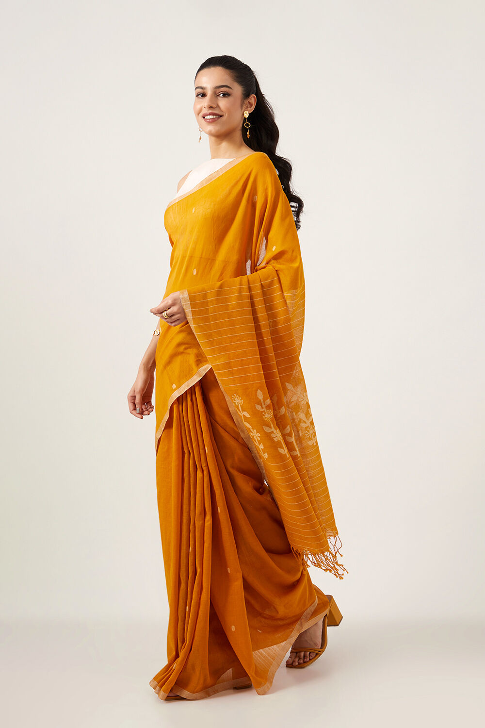 Yellow Pure Cotton Bengal Saree image number null