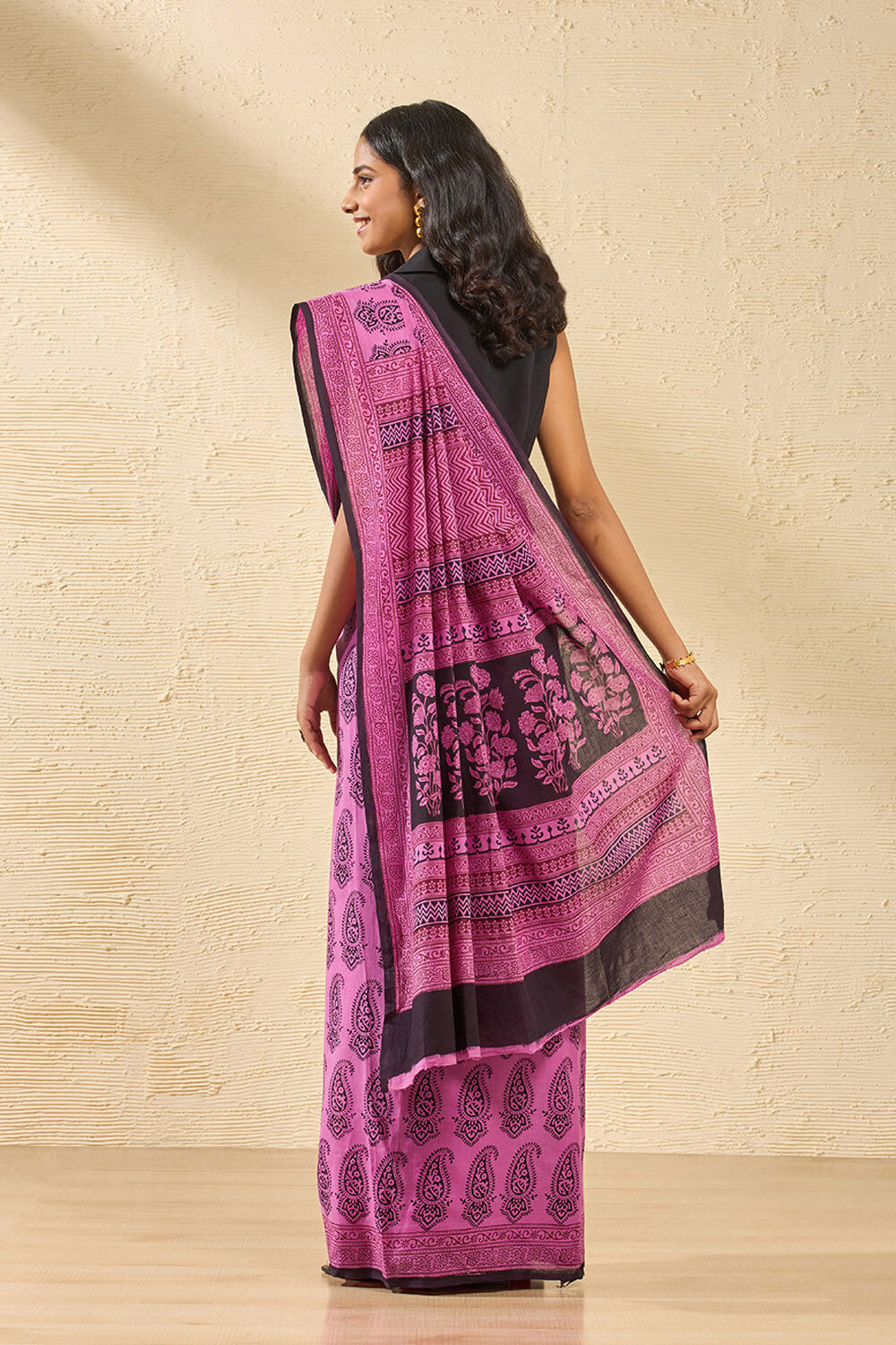 Dark Pink Bagh Block Printed Pure Cotton Saree image number null