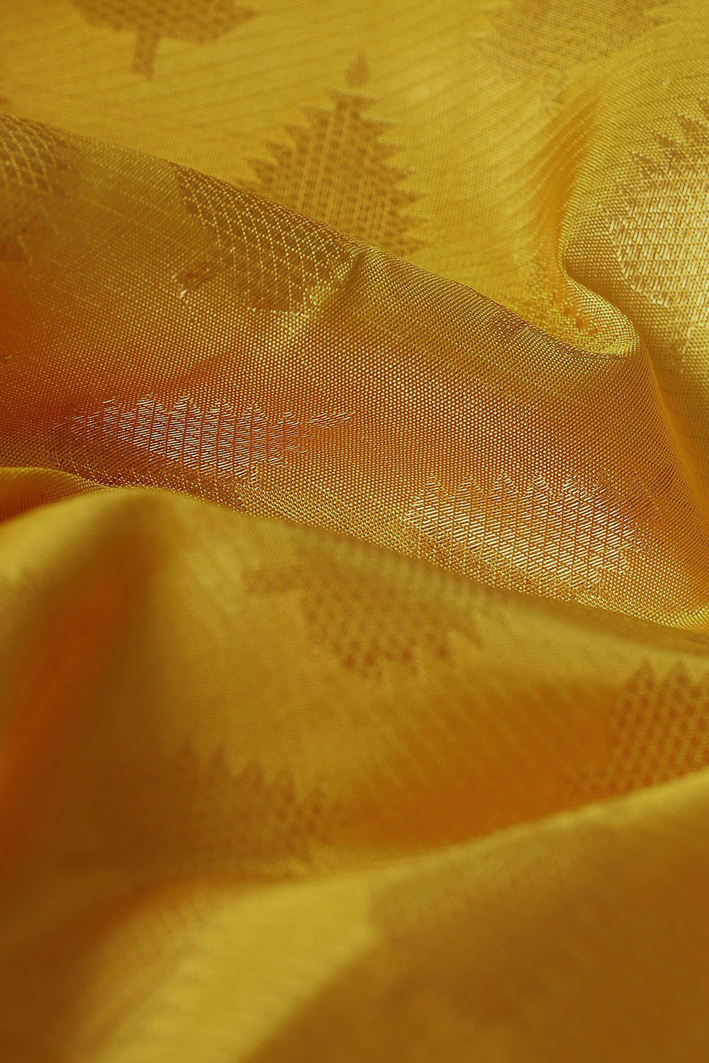 Yellow Pure Silk Kanjivaram Saree image number null