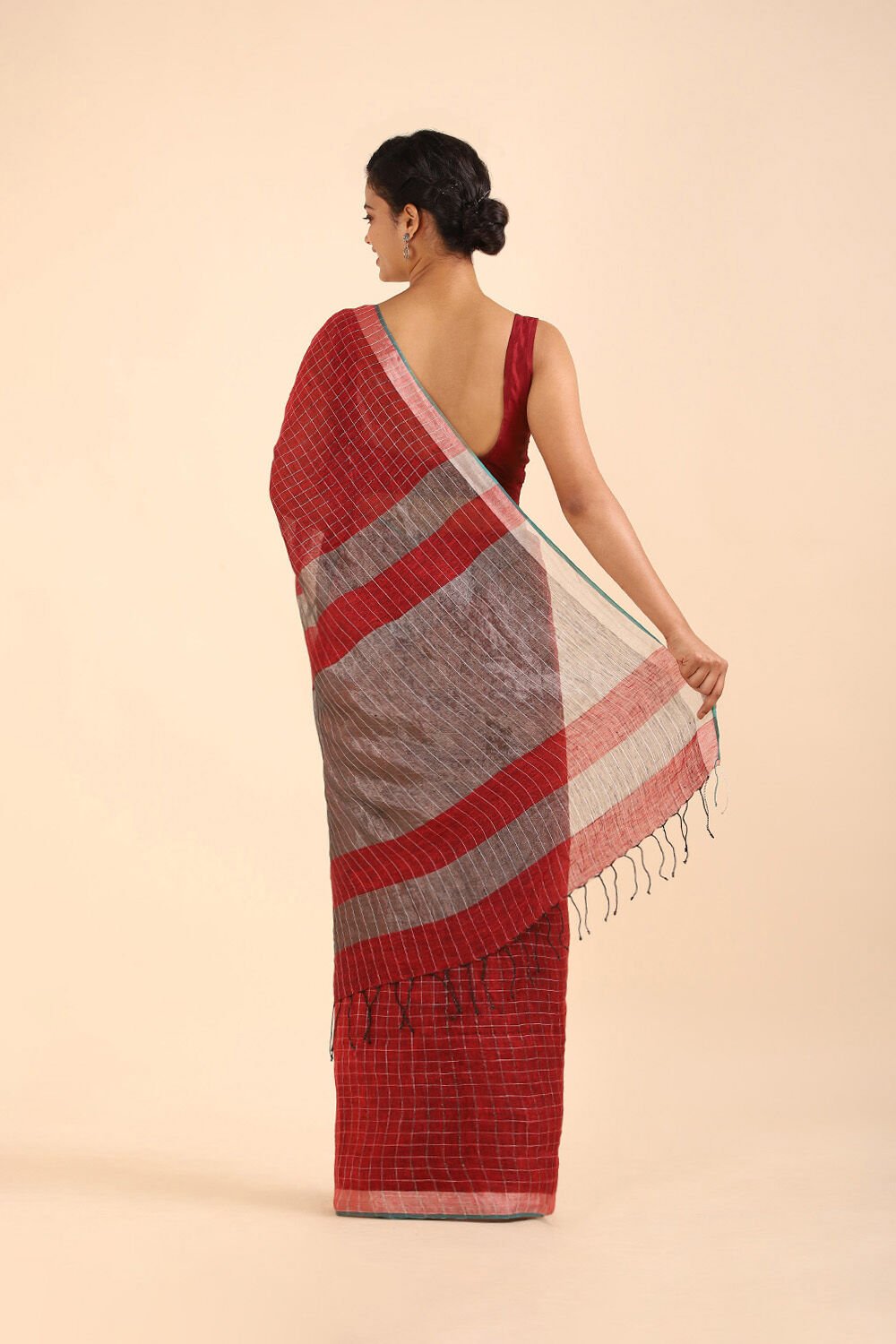 Red Pure Linen Bengal Saree image number null