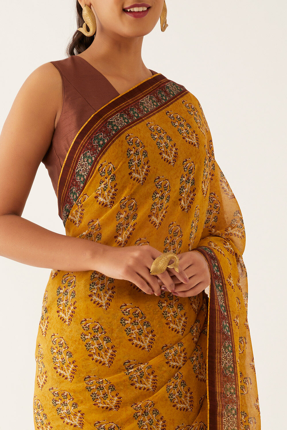 Yellow Viscose Georgette Digital Printed Saree image number null