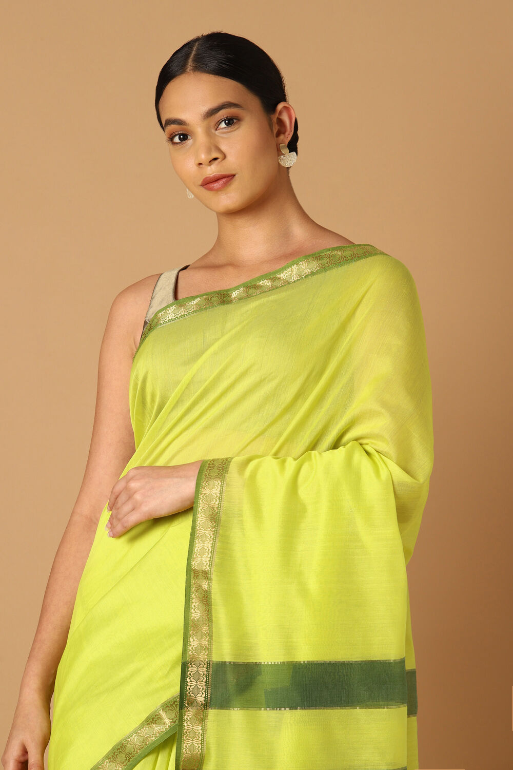 Yellow Pure Silk Cotton Maheshwar Saree image number null