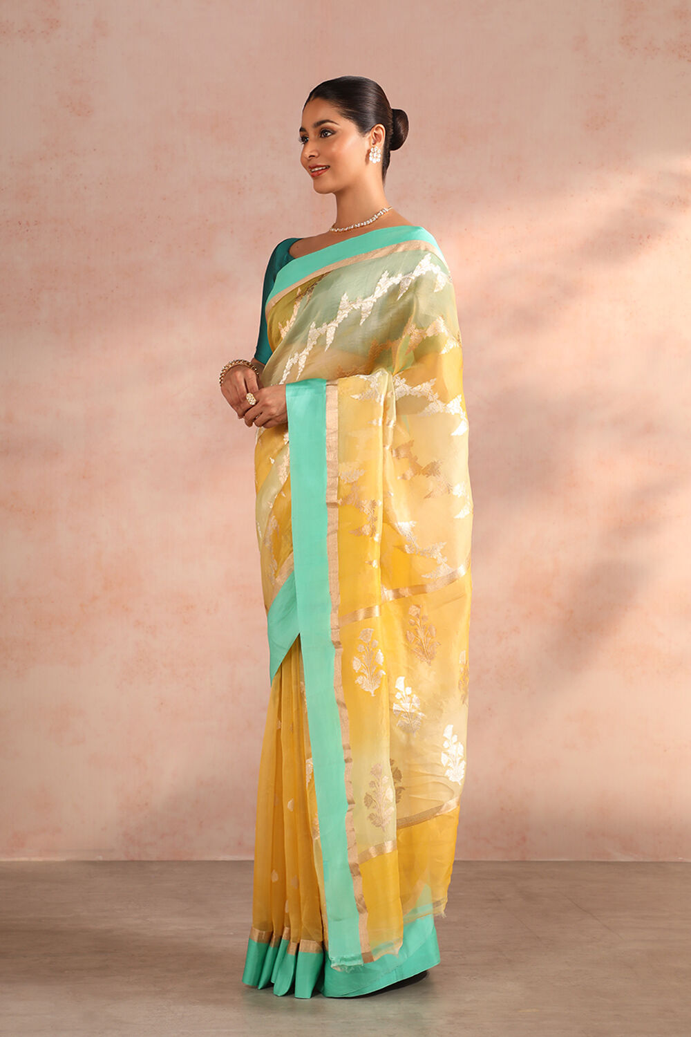 Yellow Pure Silk Organza Kadwa Banarasi Saree image number null