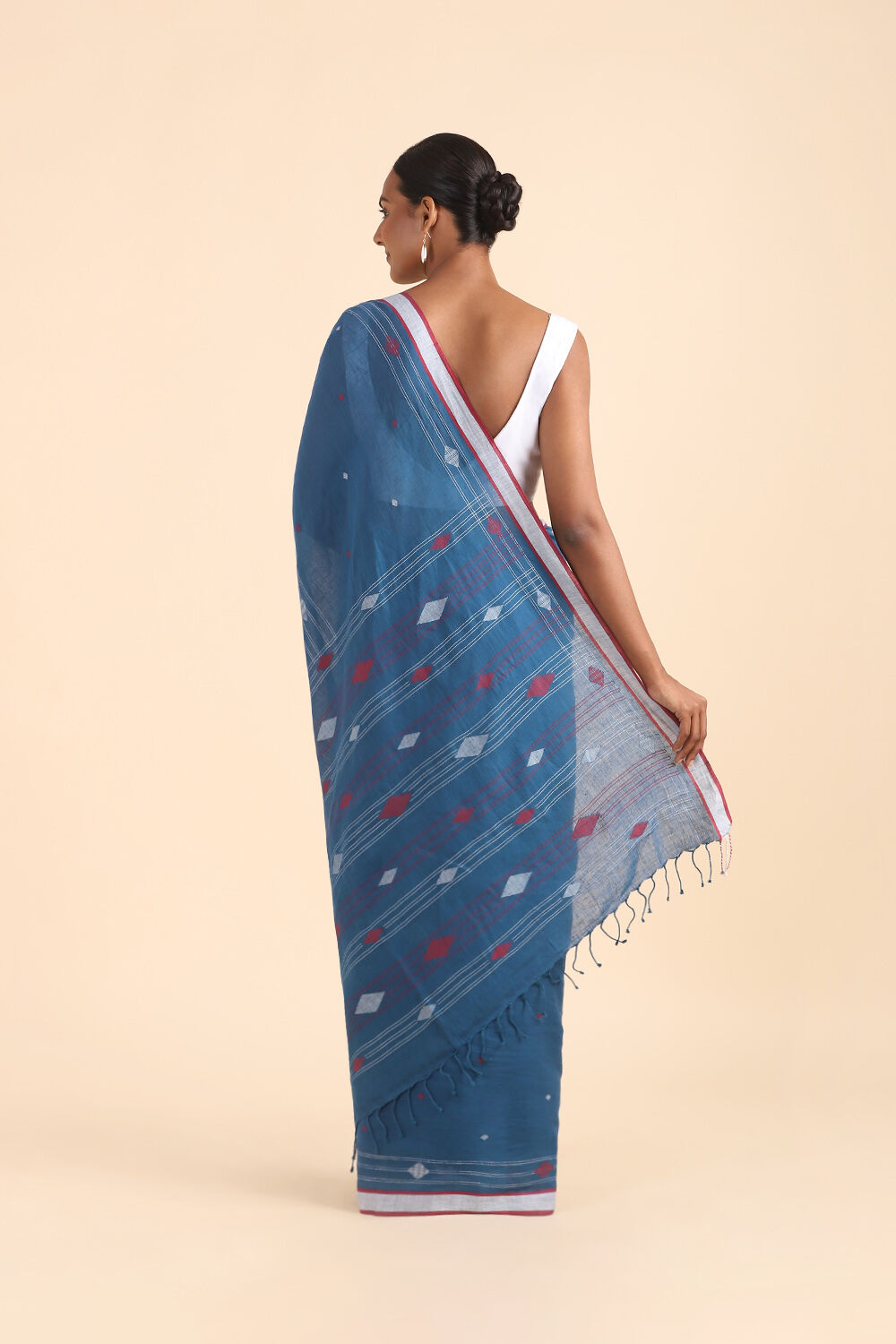 Blue Pure Cotton Jamdani Saree image number null