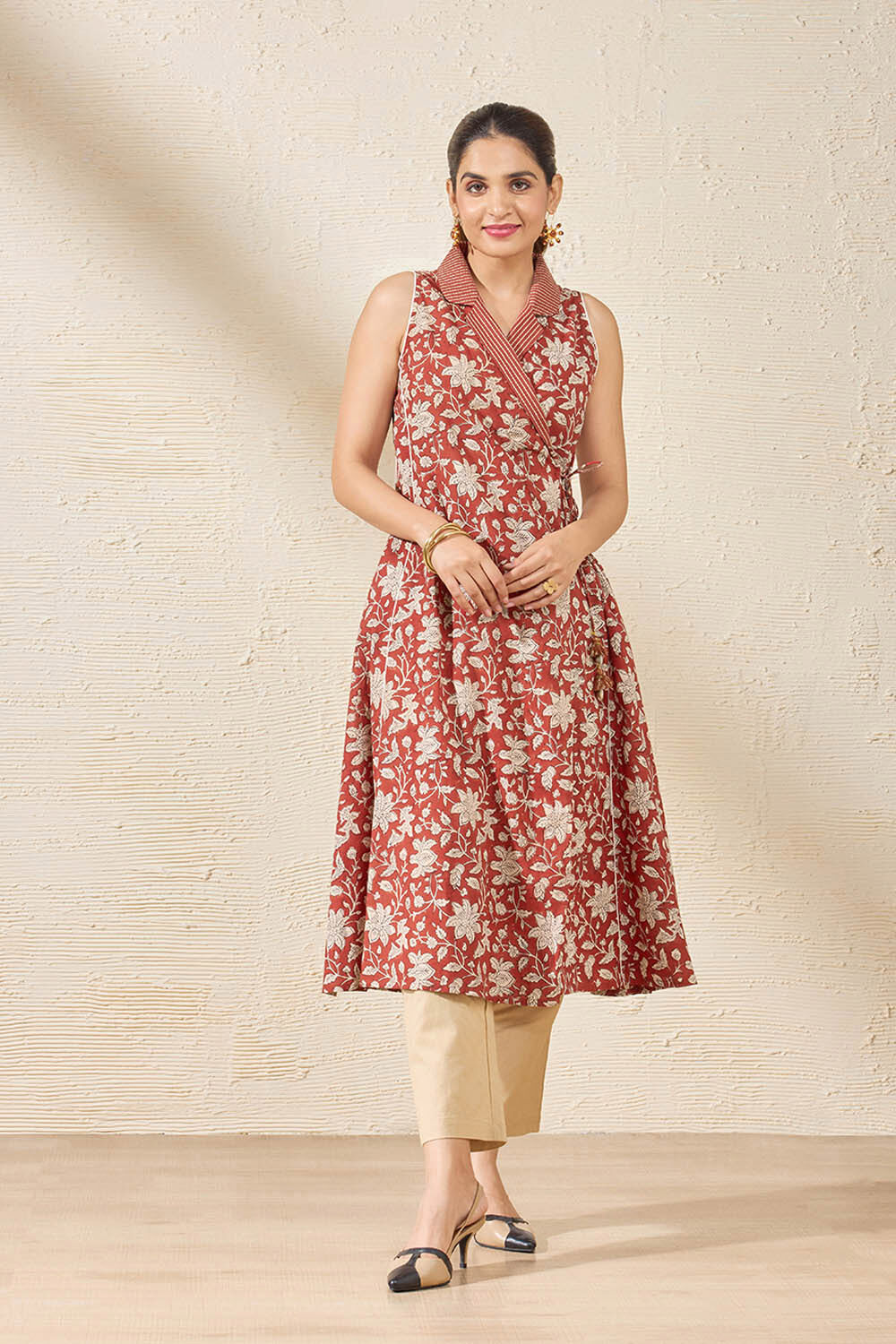 Red Pure Cotton Printed Sanganeri Kurta image number null