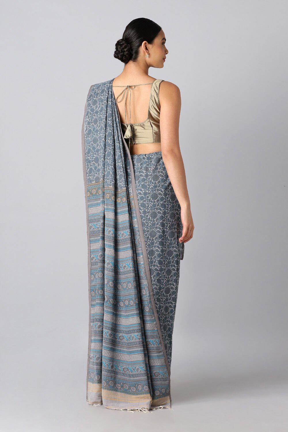 Grey Pure Cotton Printed Saree image number null