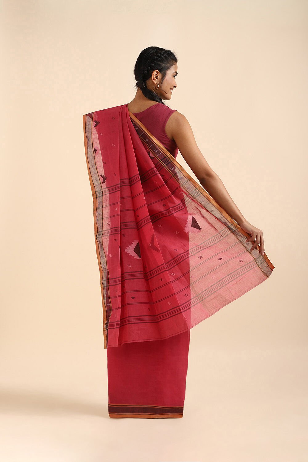 Light Red Pure Cotton Bengal Saree image number null