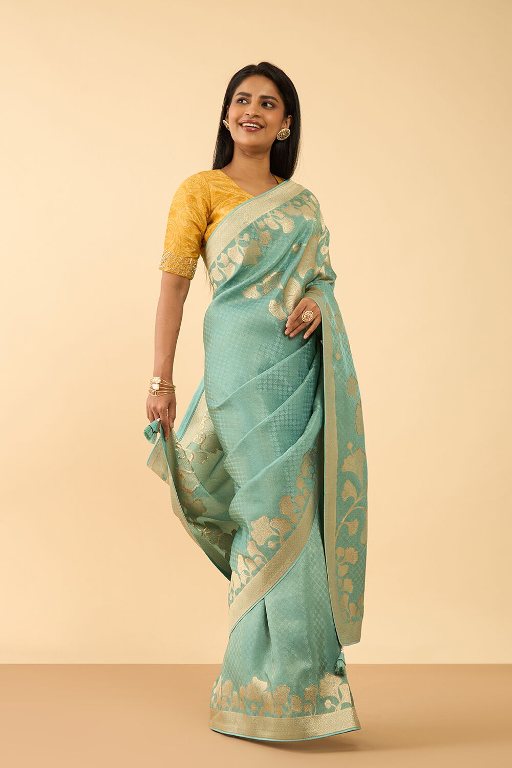 Blue Woven Viscose Saree image number null