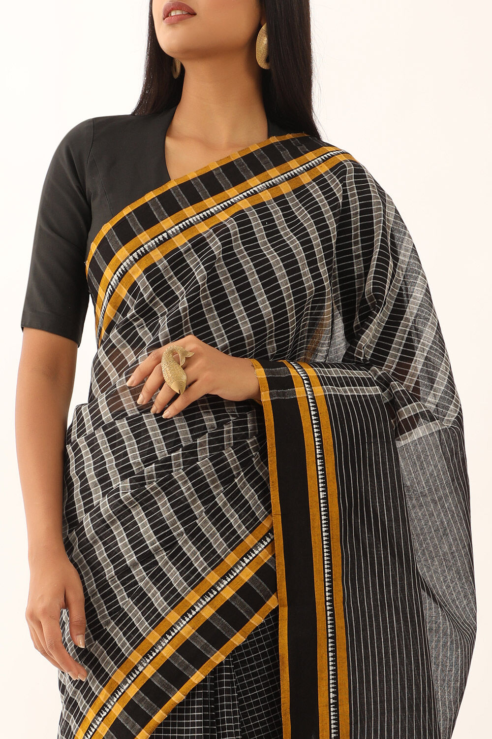Black Pure Cotton Woven Narayanpet Saree image number null