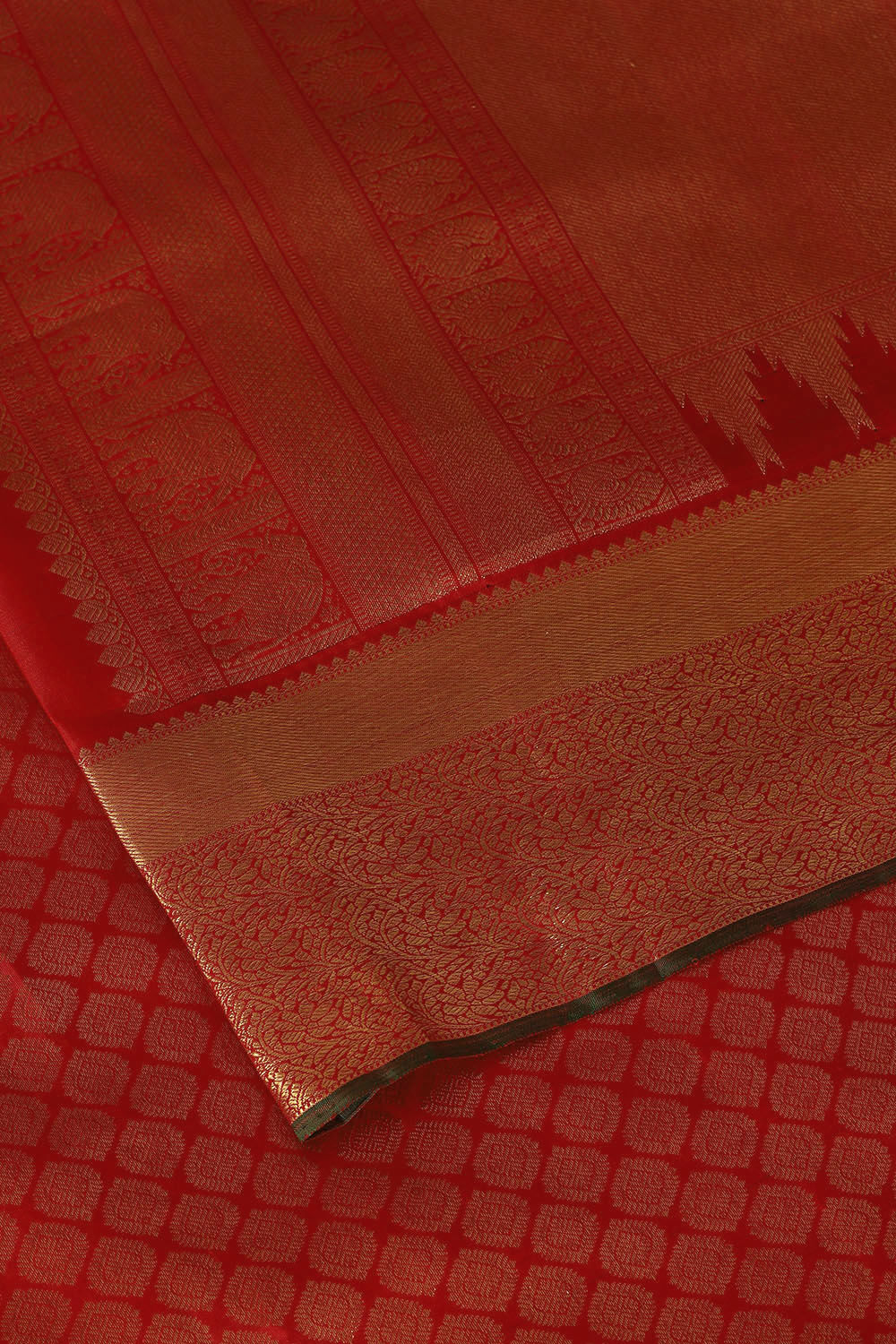 Vermillion Red Pure Silk Kanjivaram Saree image number null