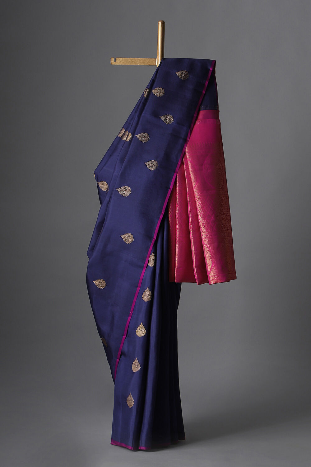 Blue Pure Silk Kanjivaram Saree image number null
