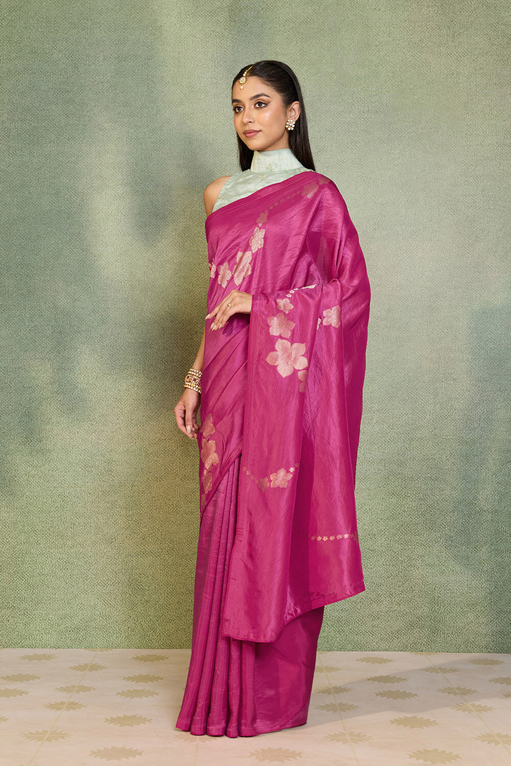 Pink Woven Design Viscose Saree image number null