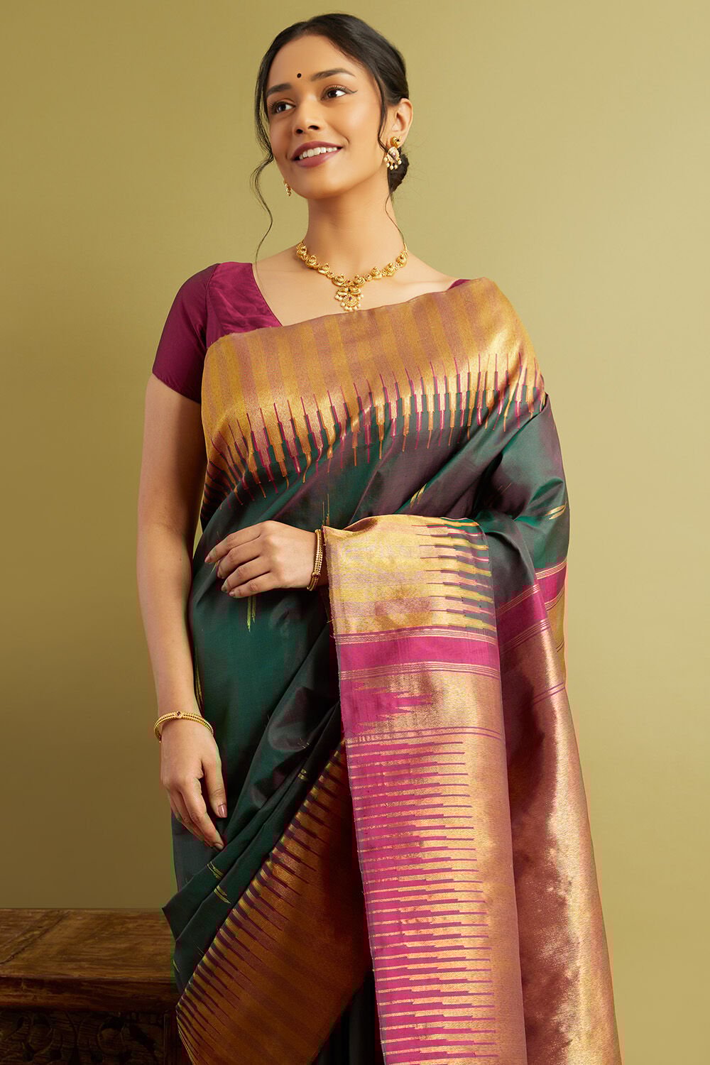Dark Green Woven Pure Silk Kanjivaram Saree image number null