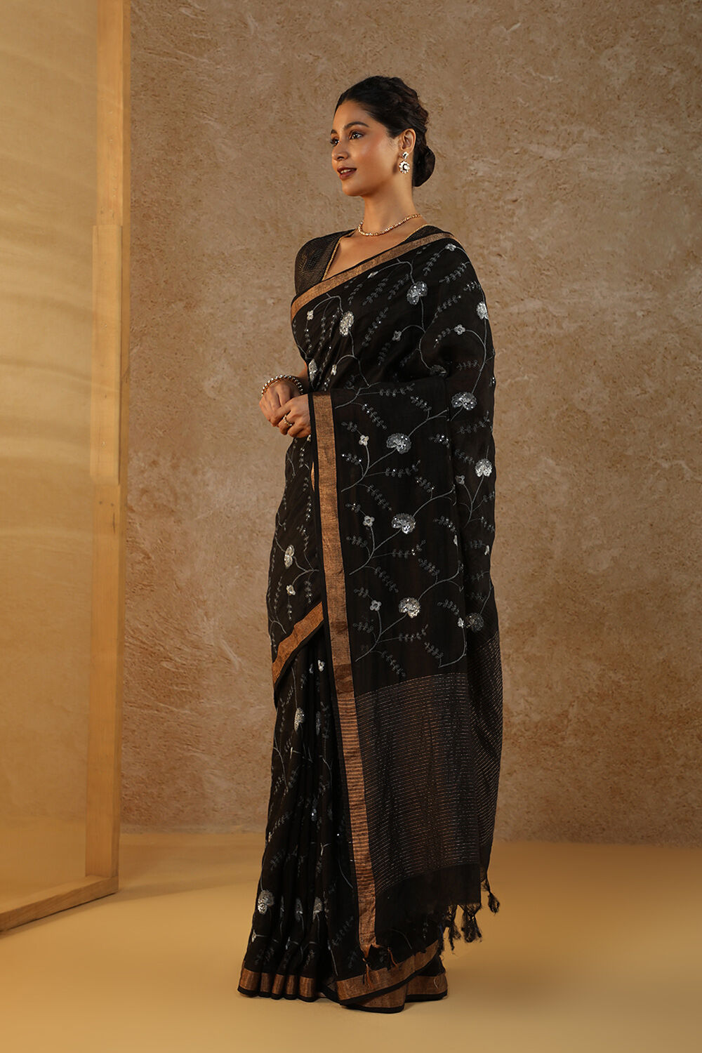 Black Pure Silk Linen Embroidery Bhagalpur Saree image number null