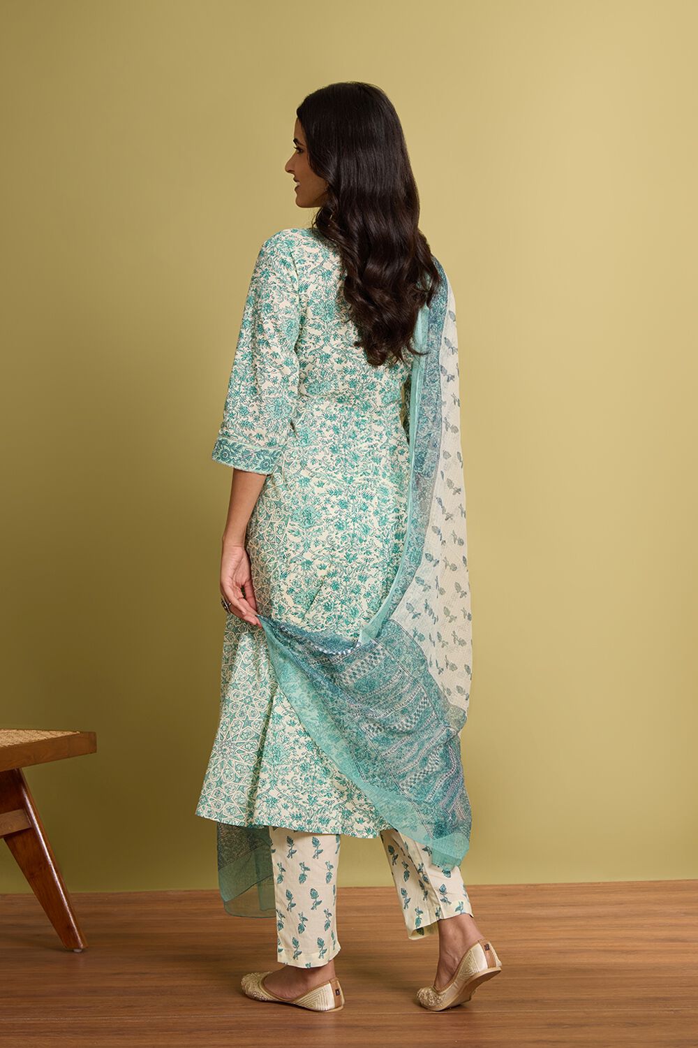Blue Screen Printed Pure Cotton Kurta Set image number null