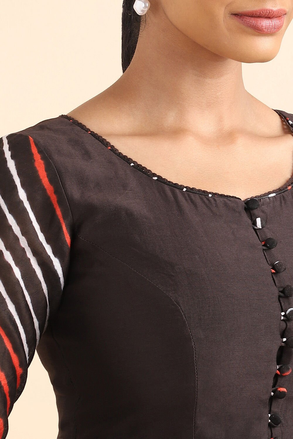 Black Tie and Dye Leheriya Silk Cotton Blouse image number null