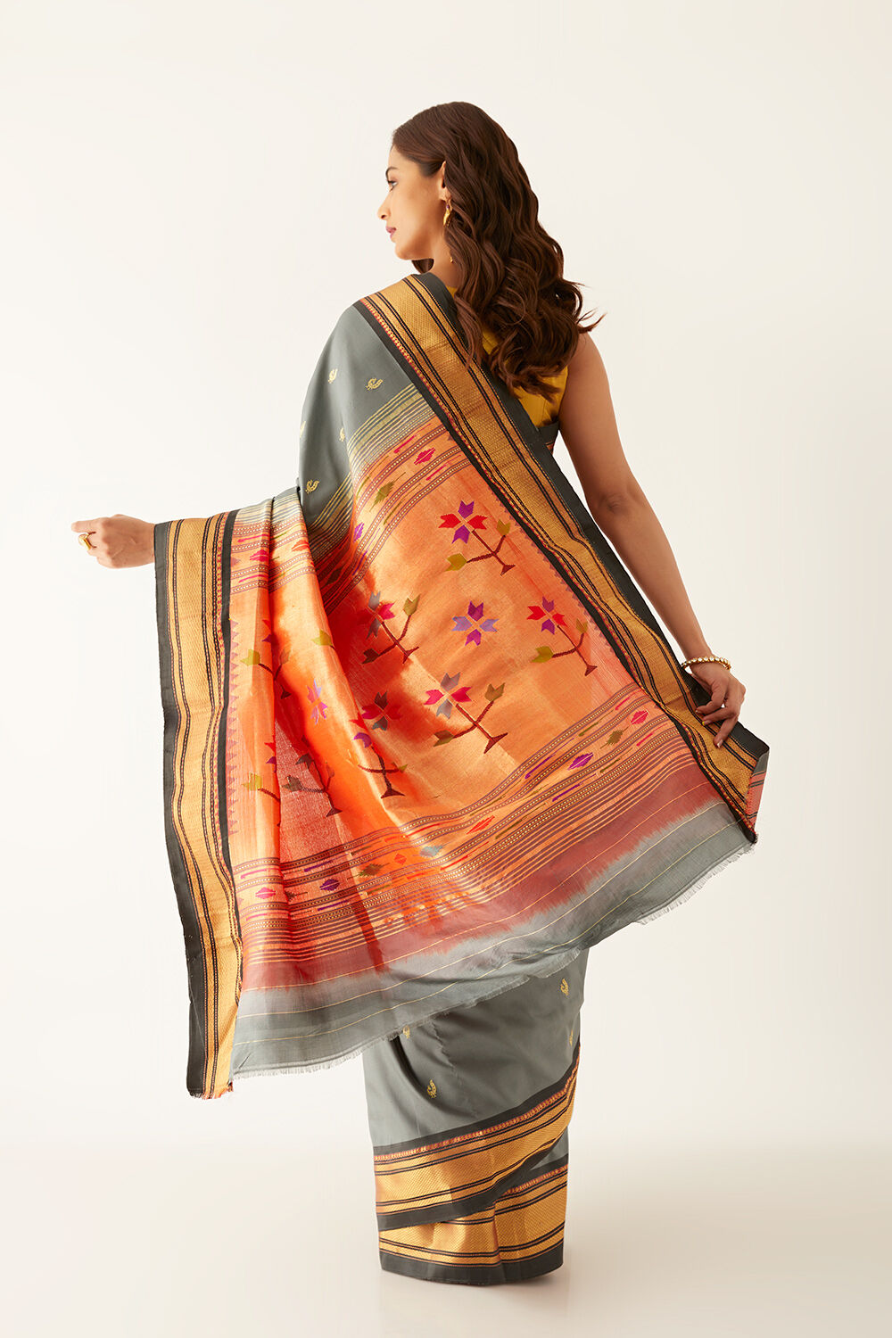 Grey Pure Silk Paithani Saree image number null