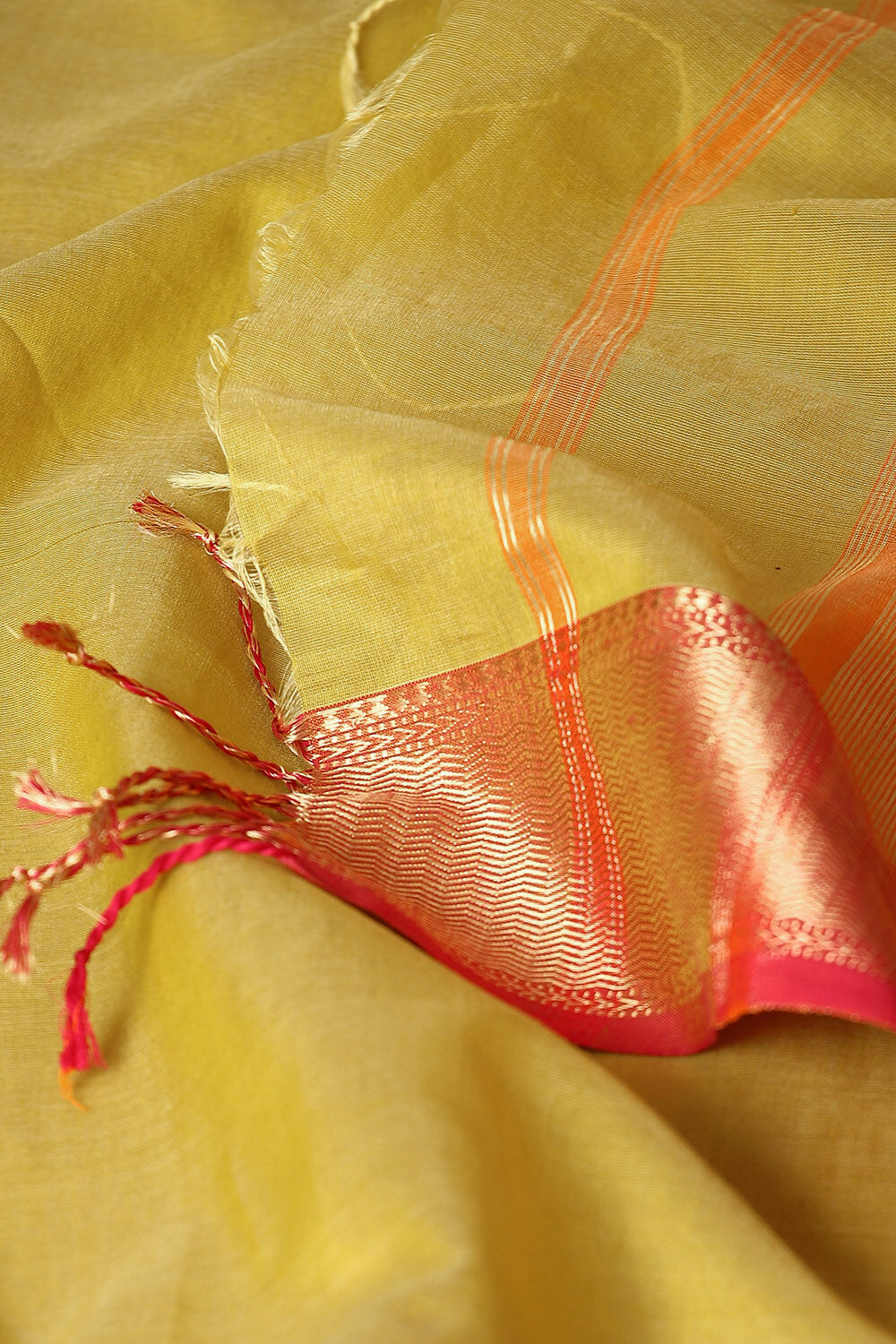 Yellow Pure Silk Cotton Maheswari Saree image number null