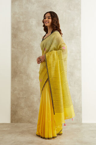Yellow Block Printed Pure Silk Cotton Bengal Saree thumbnail image number null