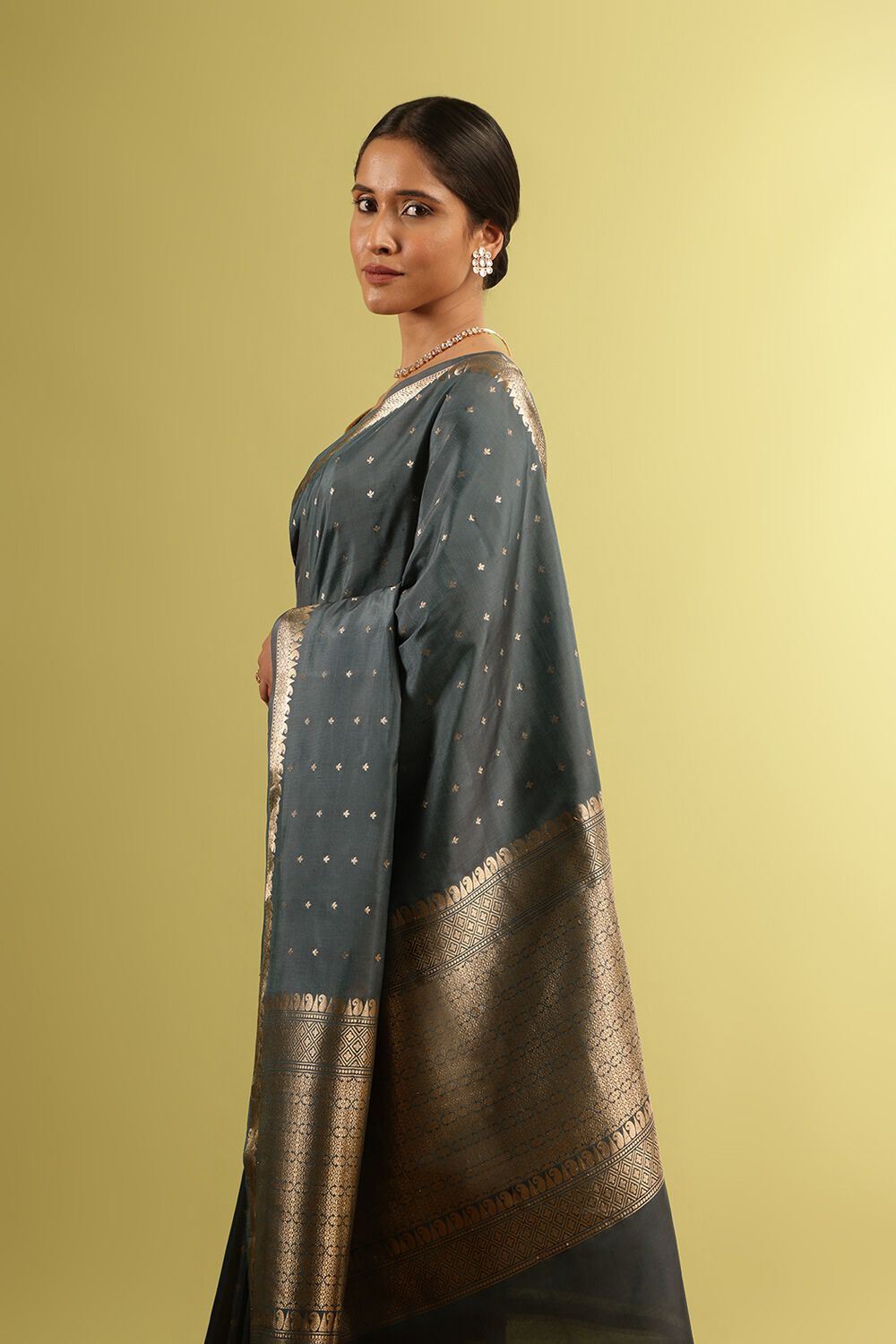 Grey Silk Viscose Woven Saree image number null