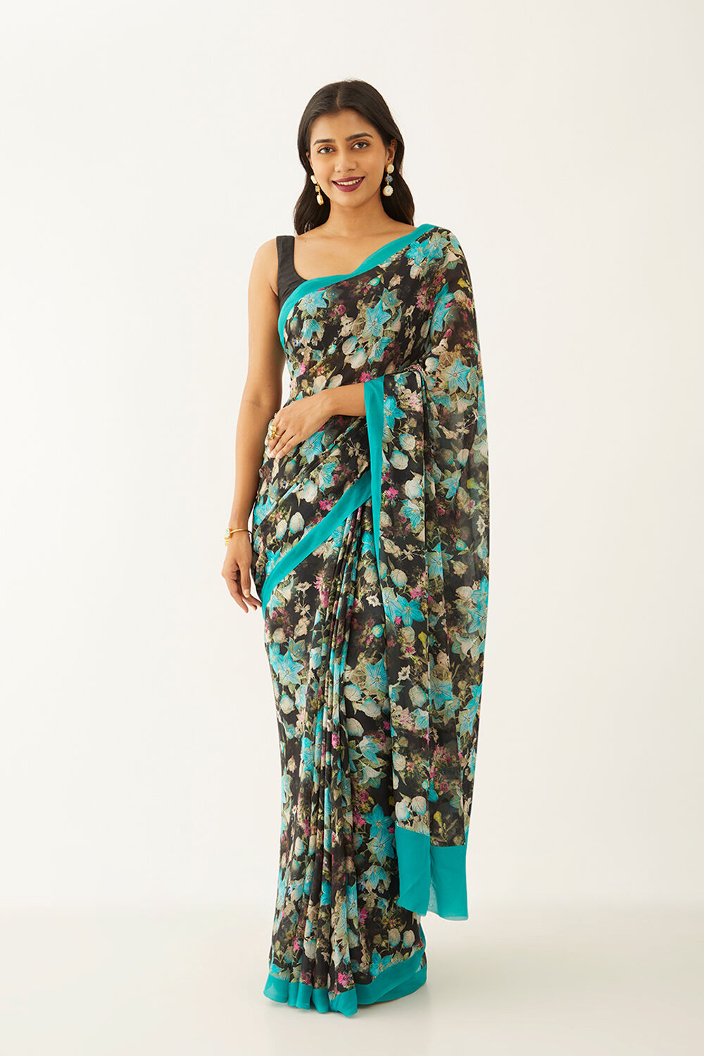 Black Viscose Crepe Digital Print Saree image number null