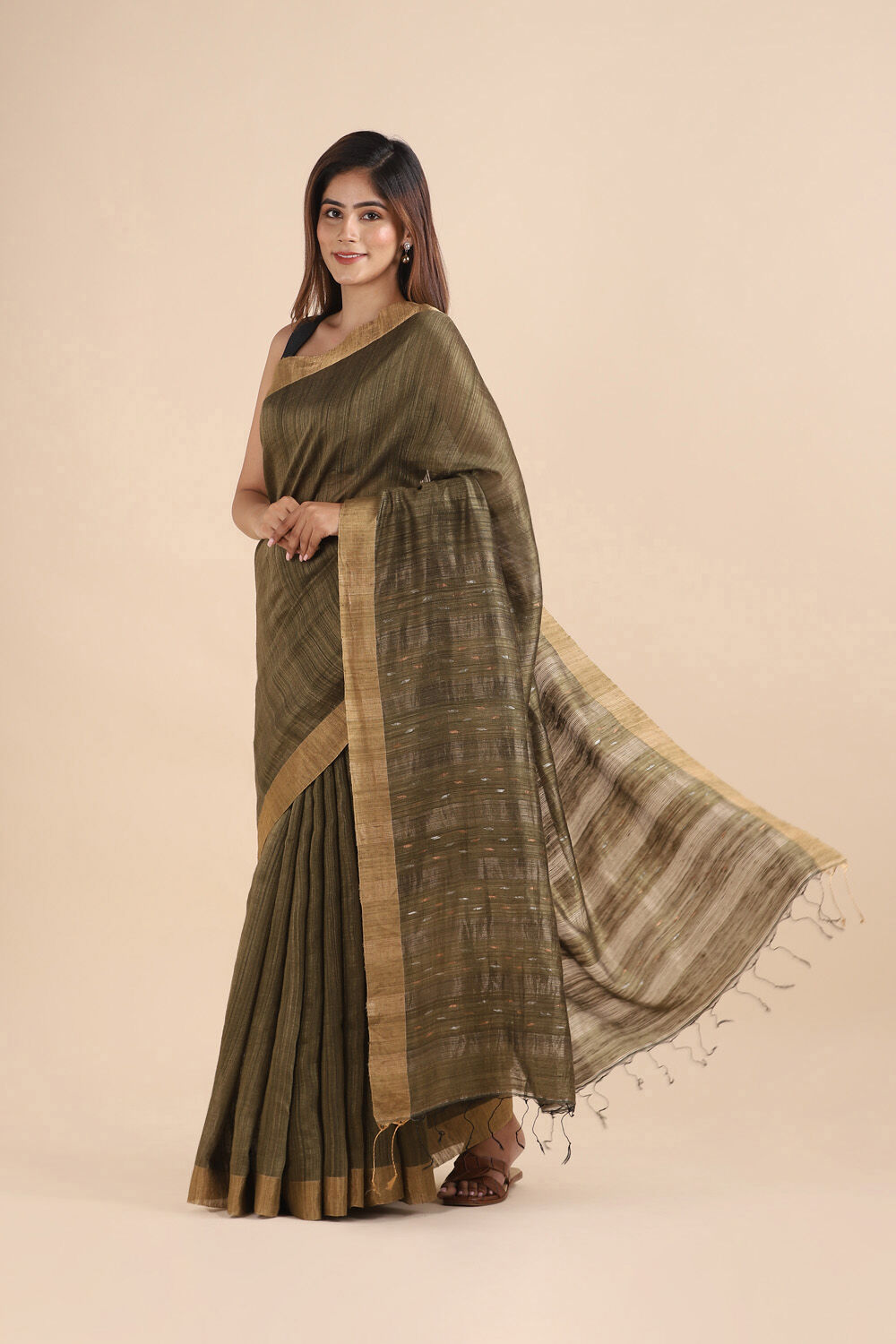 Dark Green Pure Silk Vanya Jamdani Saree image number null