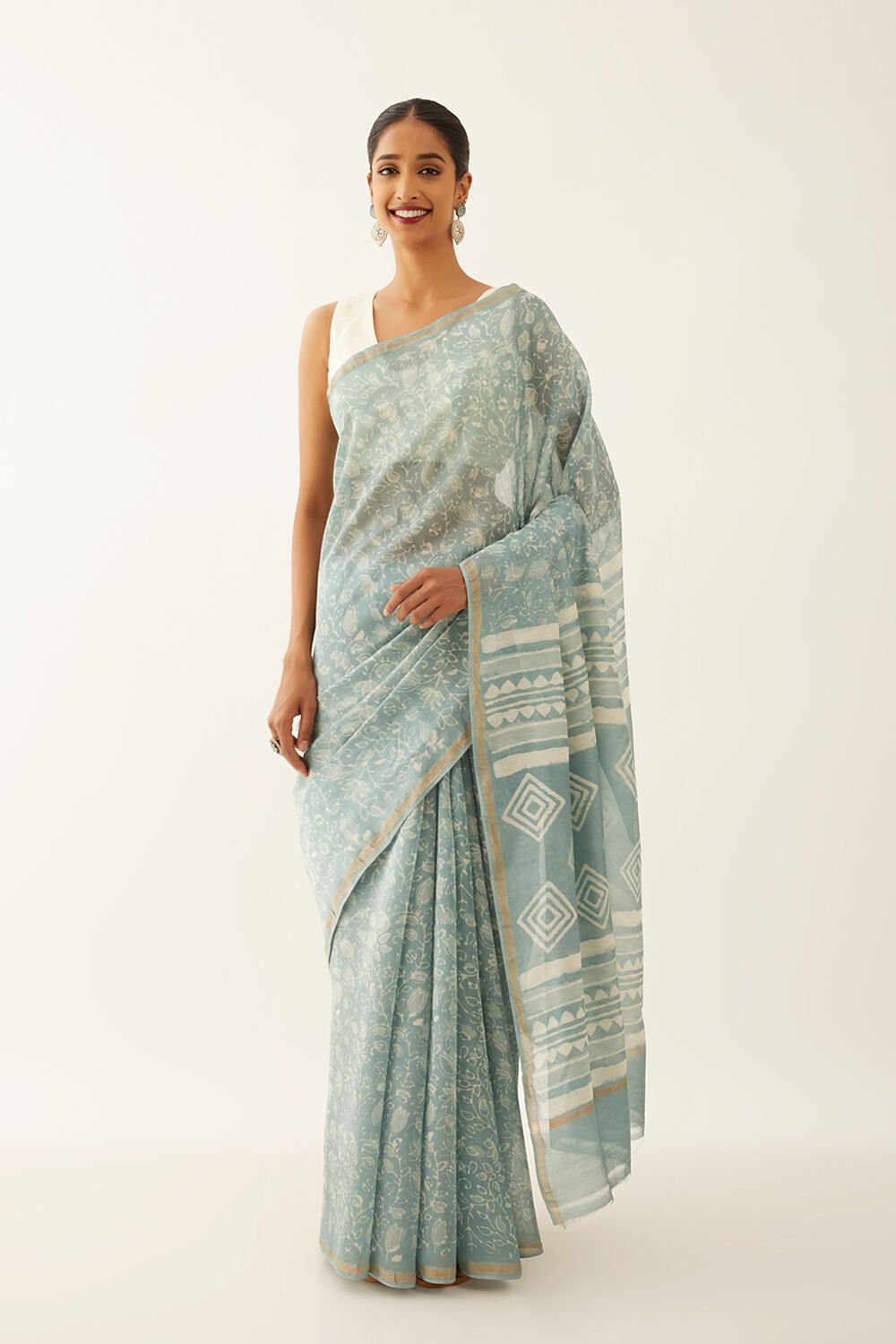 Grey Pure Silk Cotton Dabu Printed Saree image number null