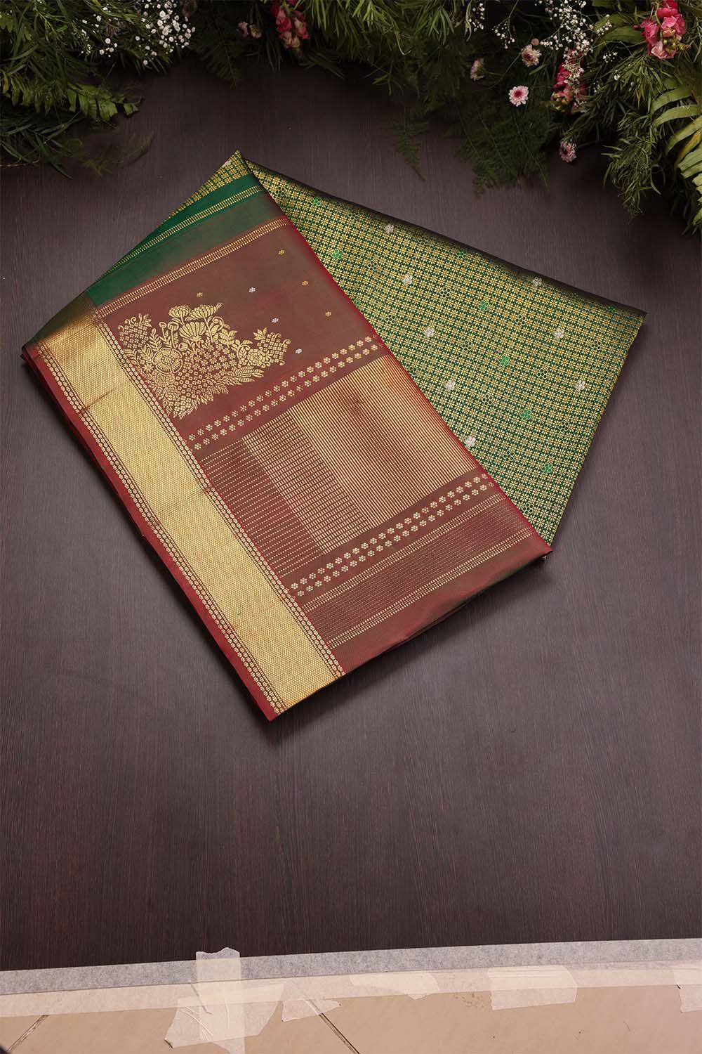 Dark Green Kanjivaram Silk Saree image number null