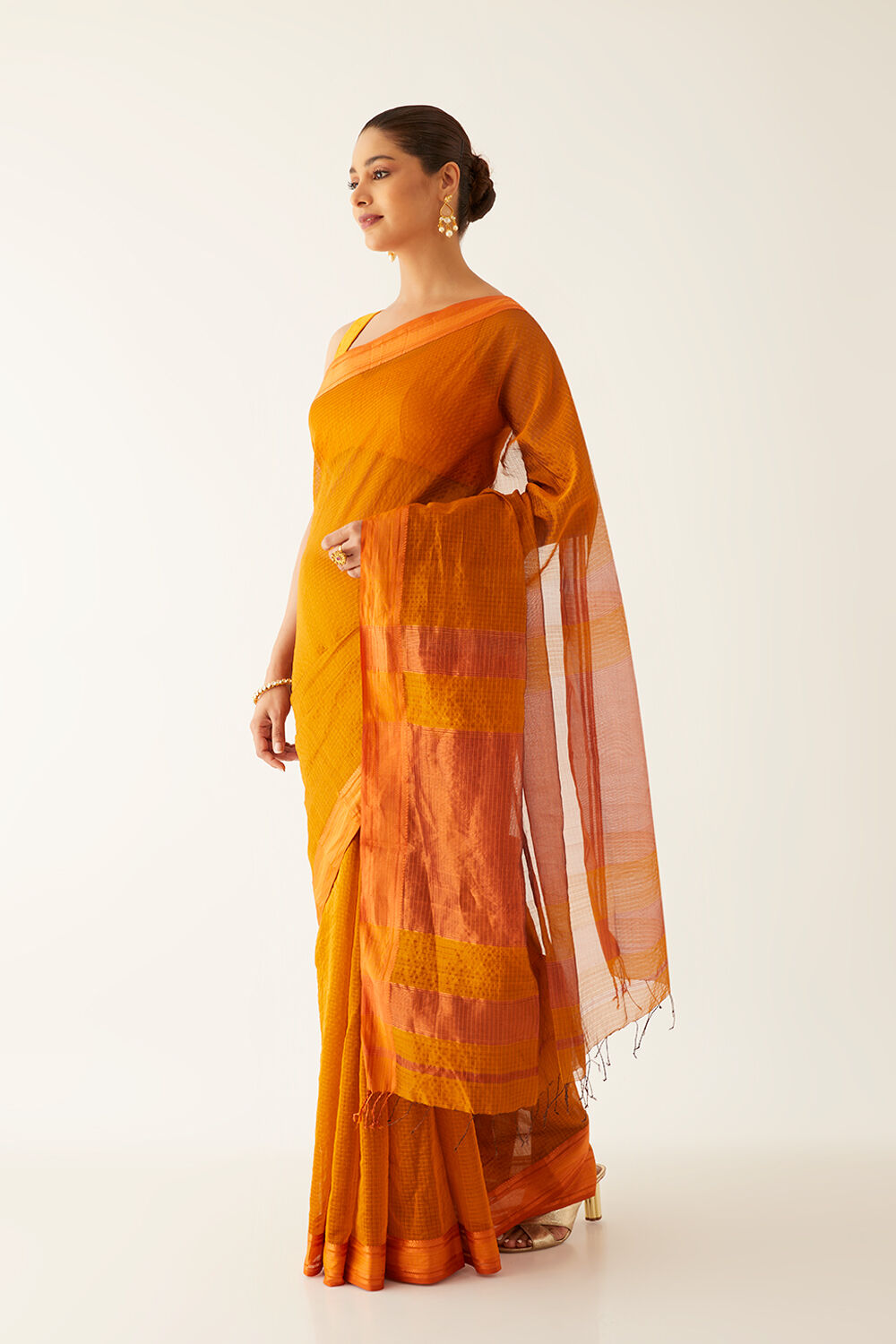 Dark Yellow Pure Silk Cotton Maheshwari Saree image number null