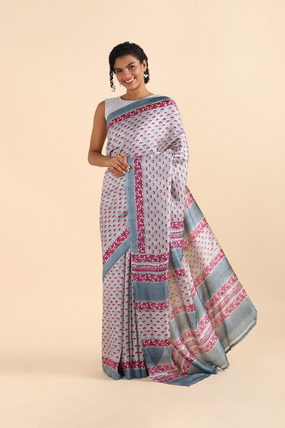 Grey Pure Silk Printed Saree image number null