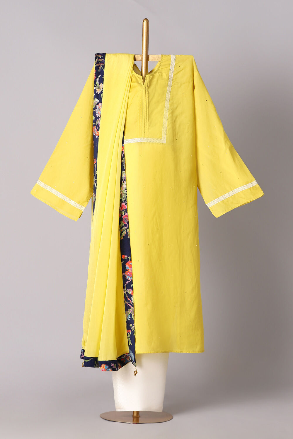 Green Viscose Embroidered Semistitched Suit Set image number null