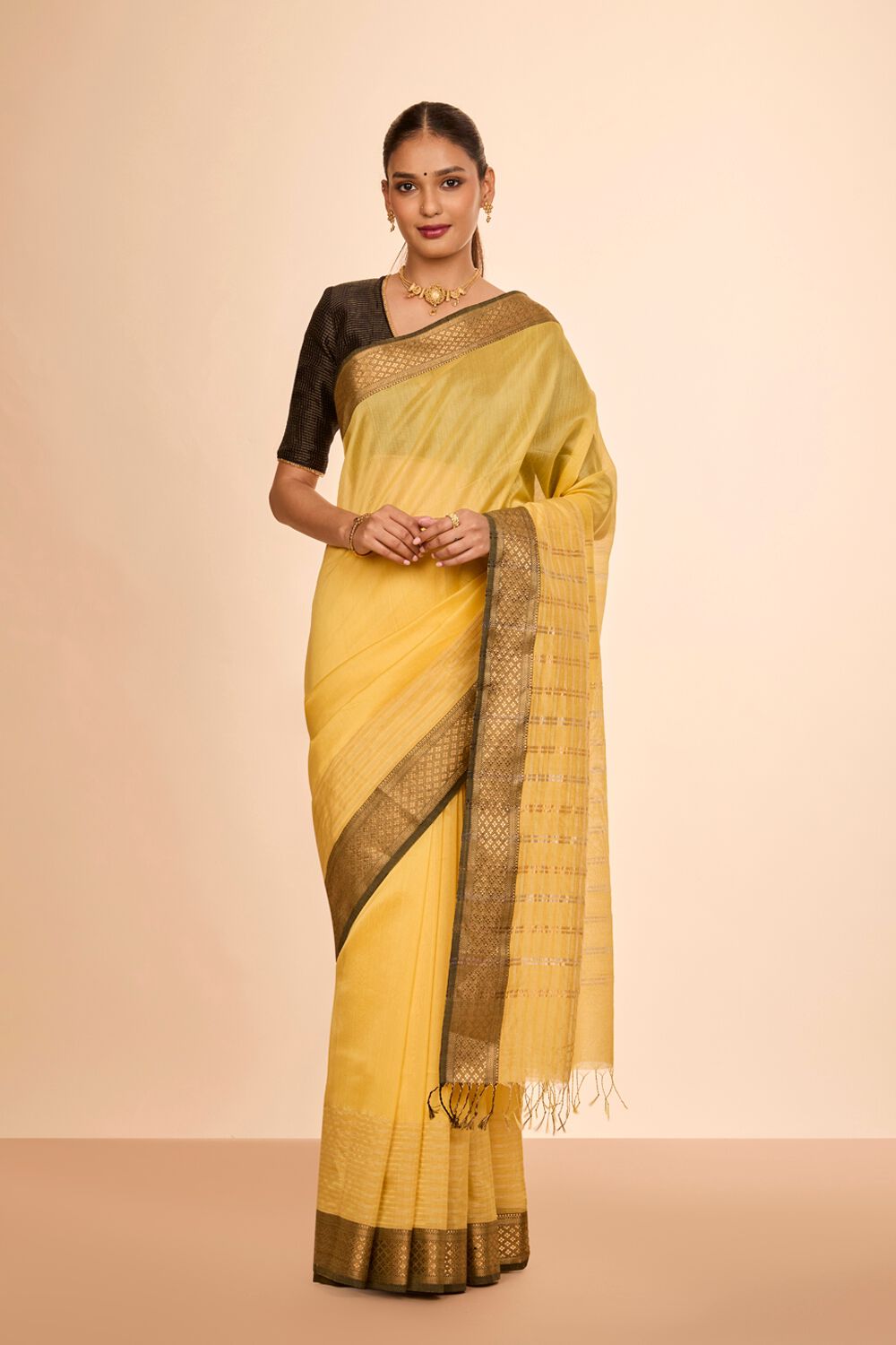 Light Yellow Woven Pure Silk Cotton Maheshwari Saree image number null