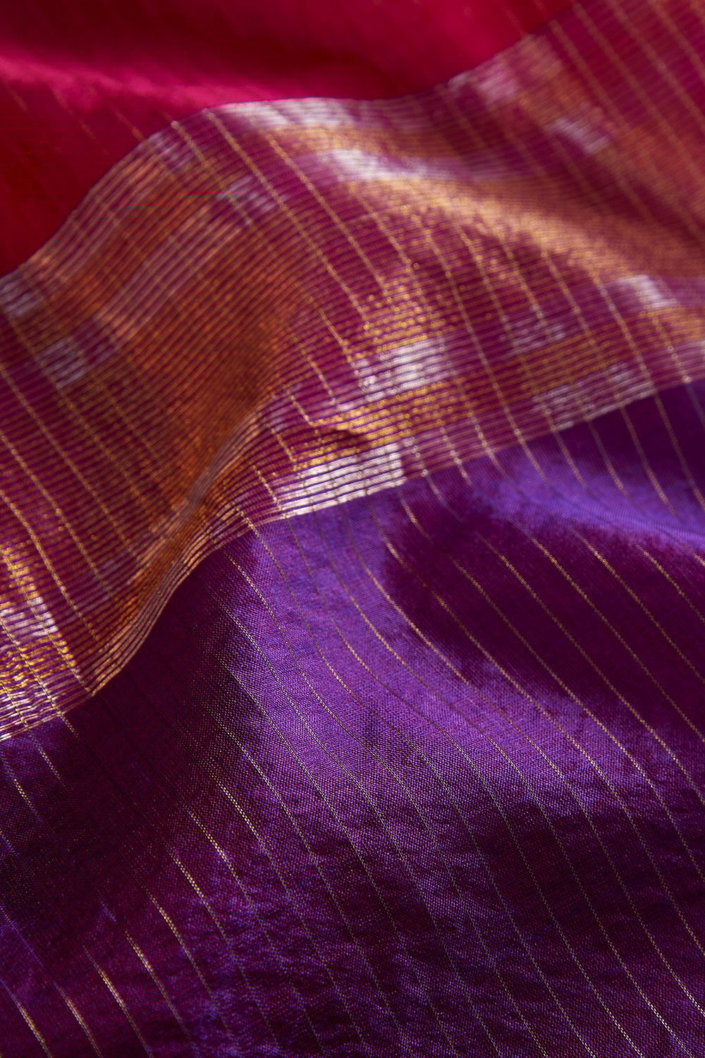 Pink Woven Silk Maheshwari Saree image number null