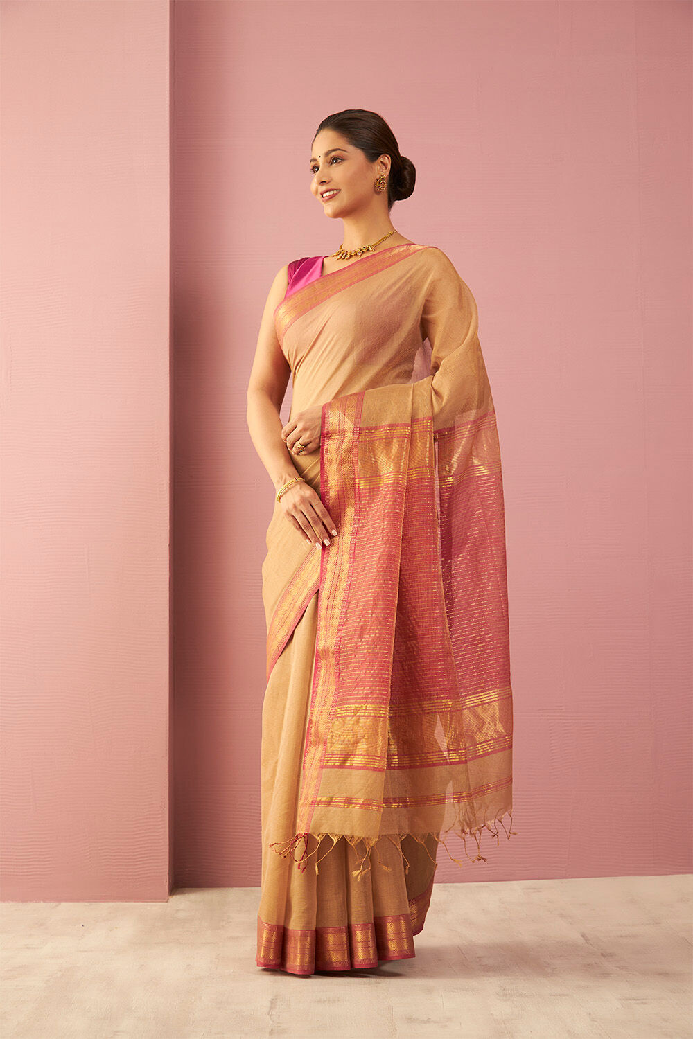 Brown Woven Pure Tissue Cotton Maheshwari Saree image number null