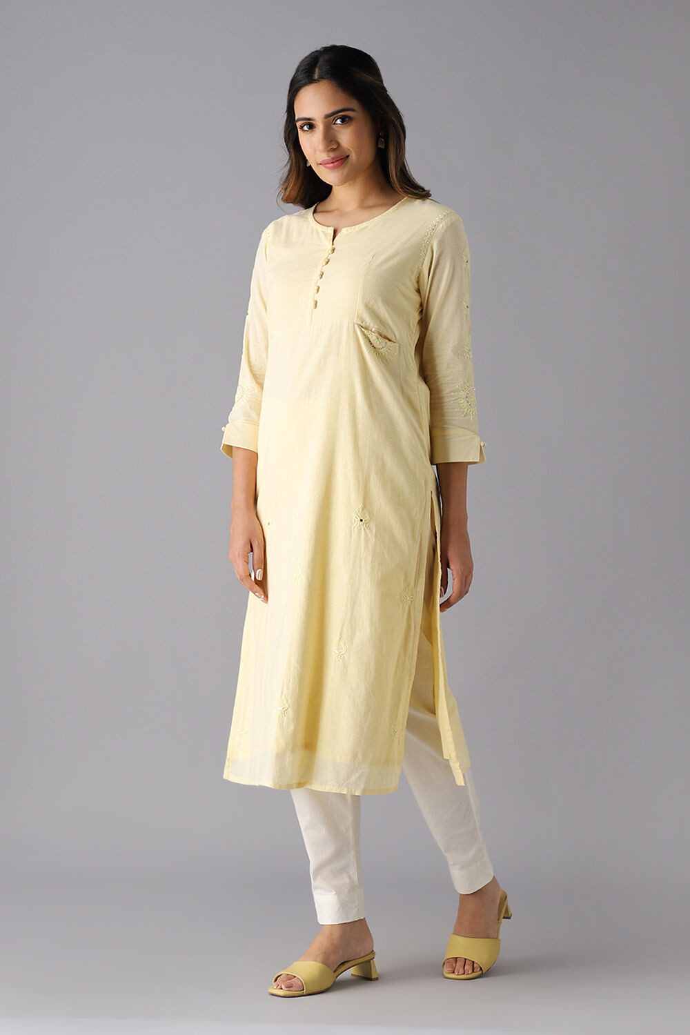 Light Yellow Cotton Embroidered Kurta image number null