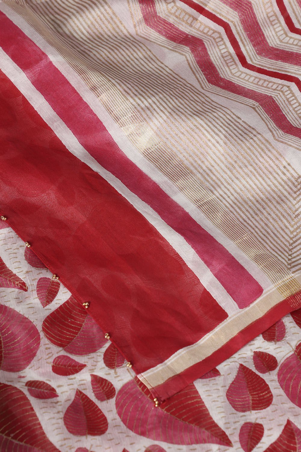 Off White and Red Pure Silk Cotton Hand Printed Saree image number null