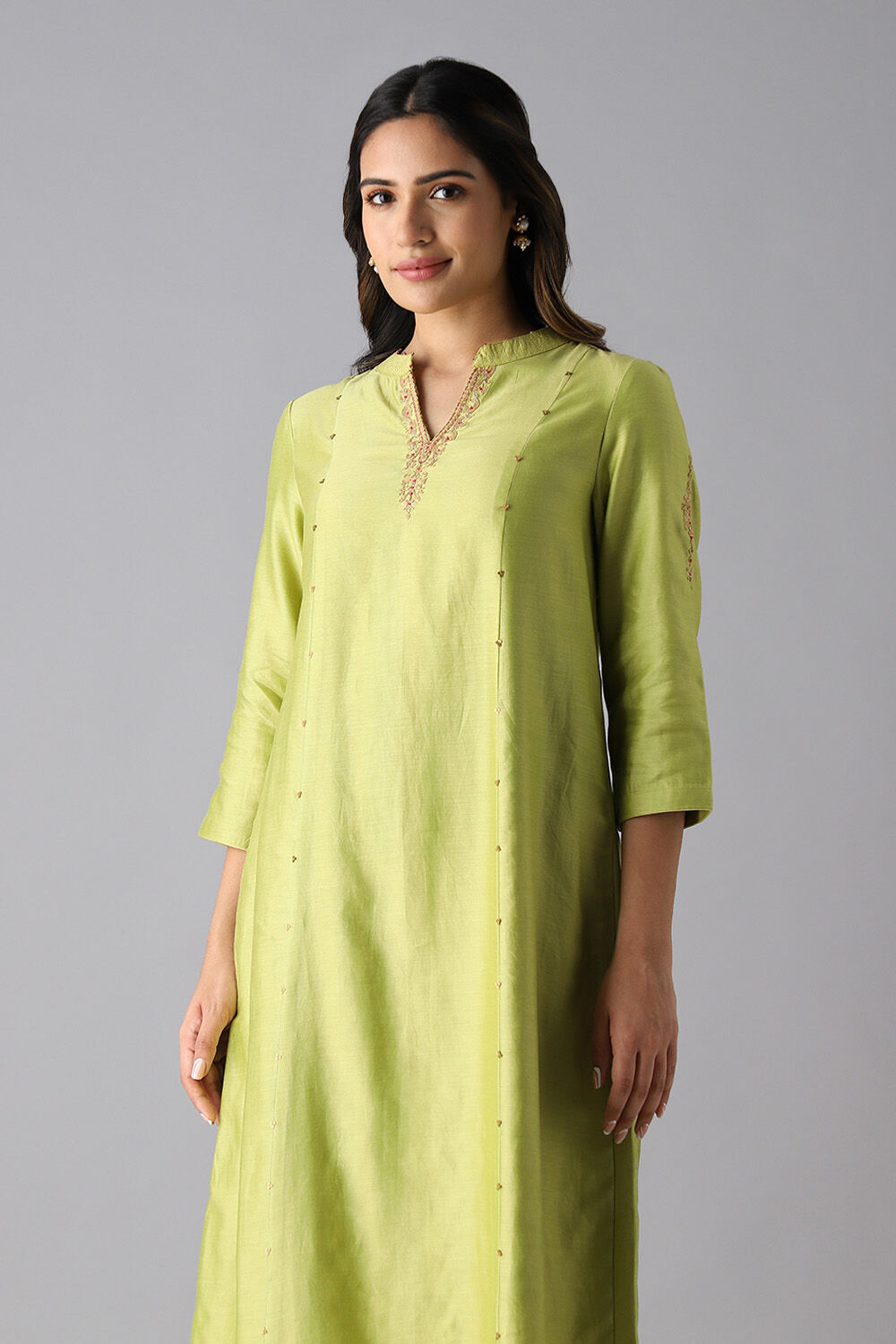 Light Green Silk Cotton Embroidered Kurta image number null
