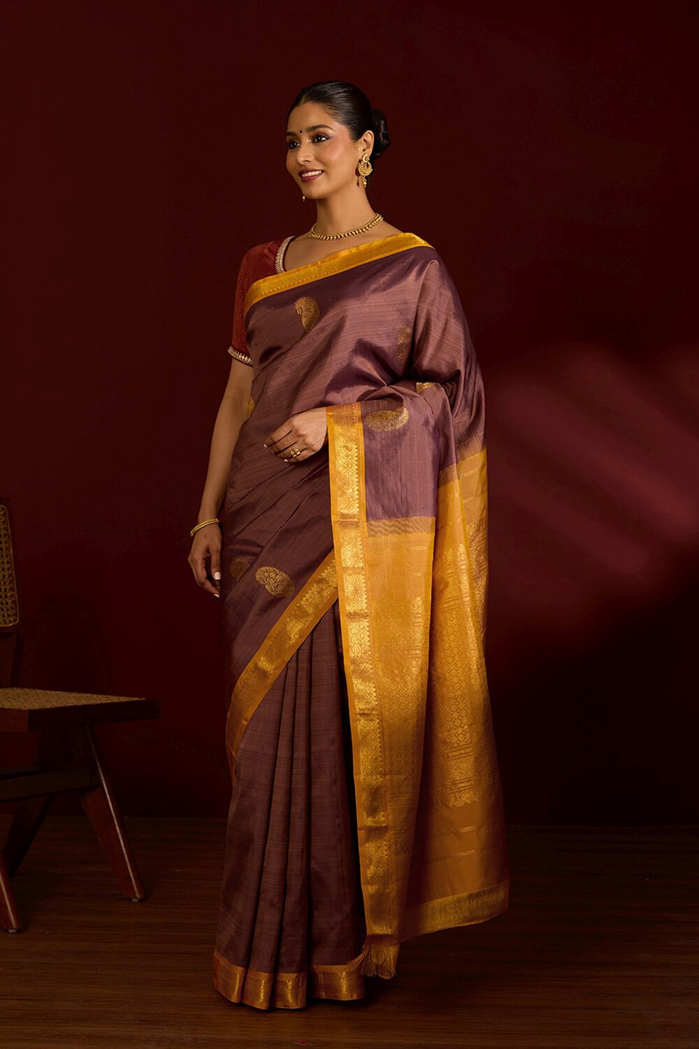 Brown Pure Silk Woven Kanjivaram Saree image number null