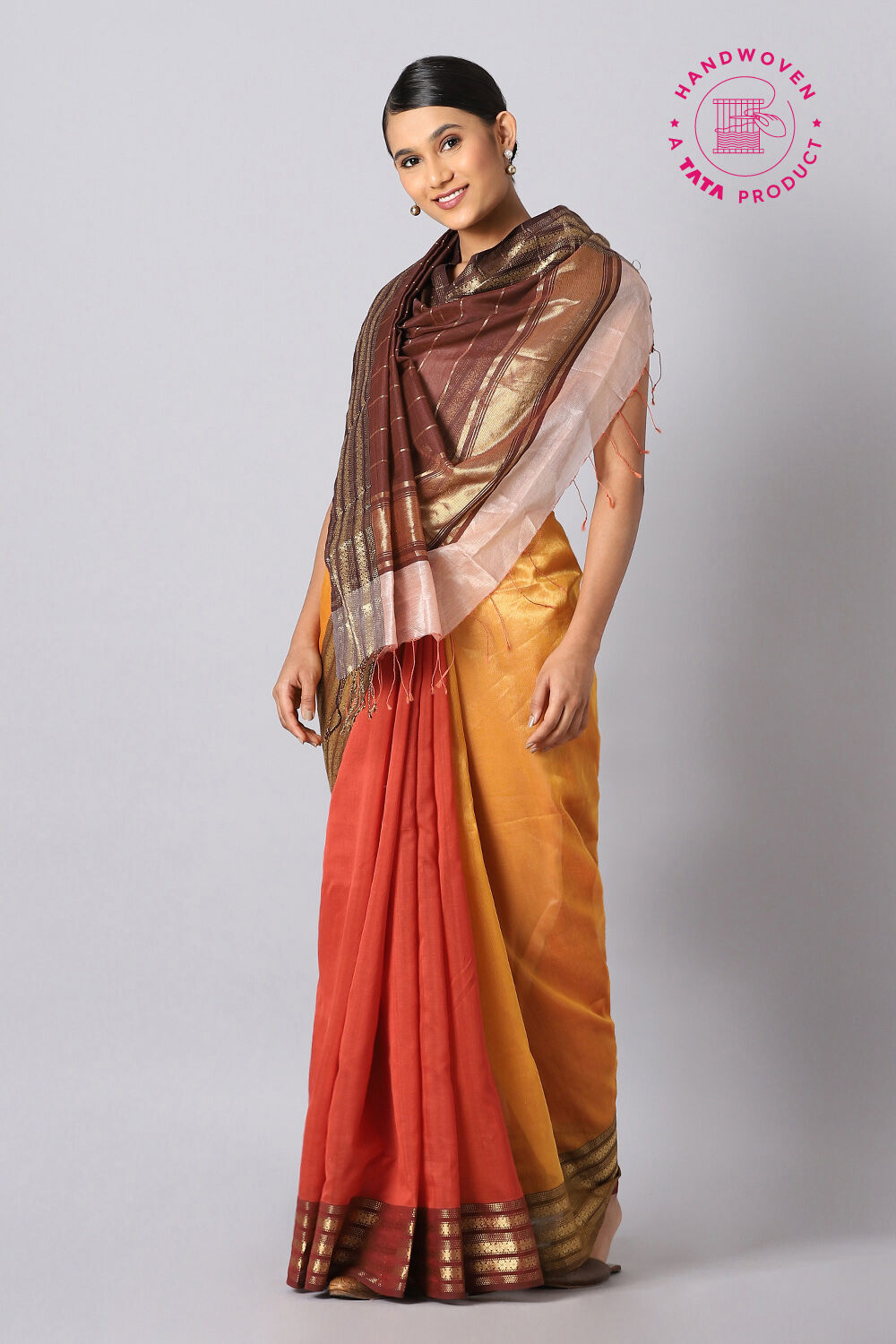 Yellow and Orange Pure Silk Cotton Maheswari Saree image number null