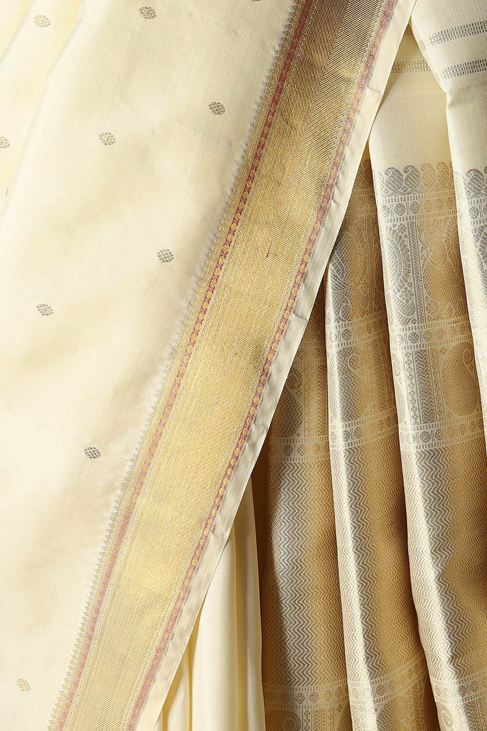 Off White Pure Silk Kanjivaram Saree image number null