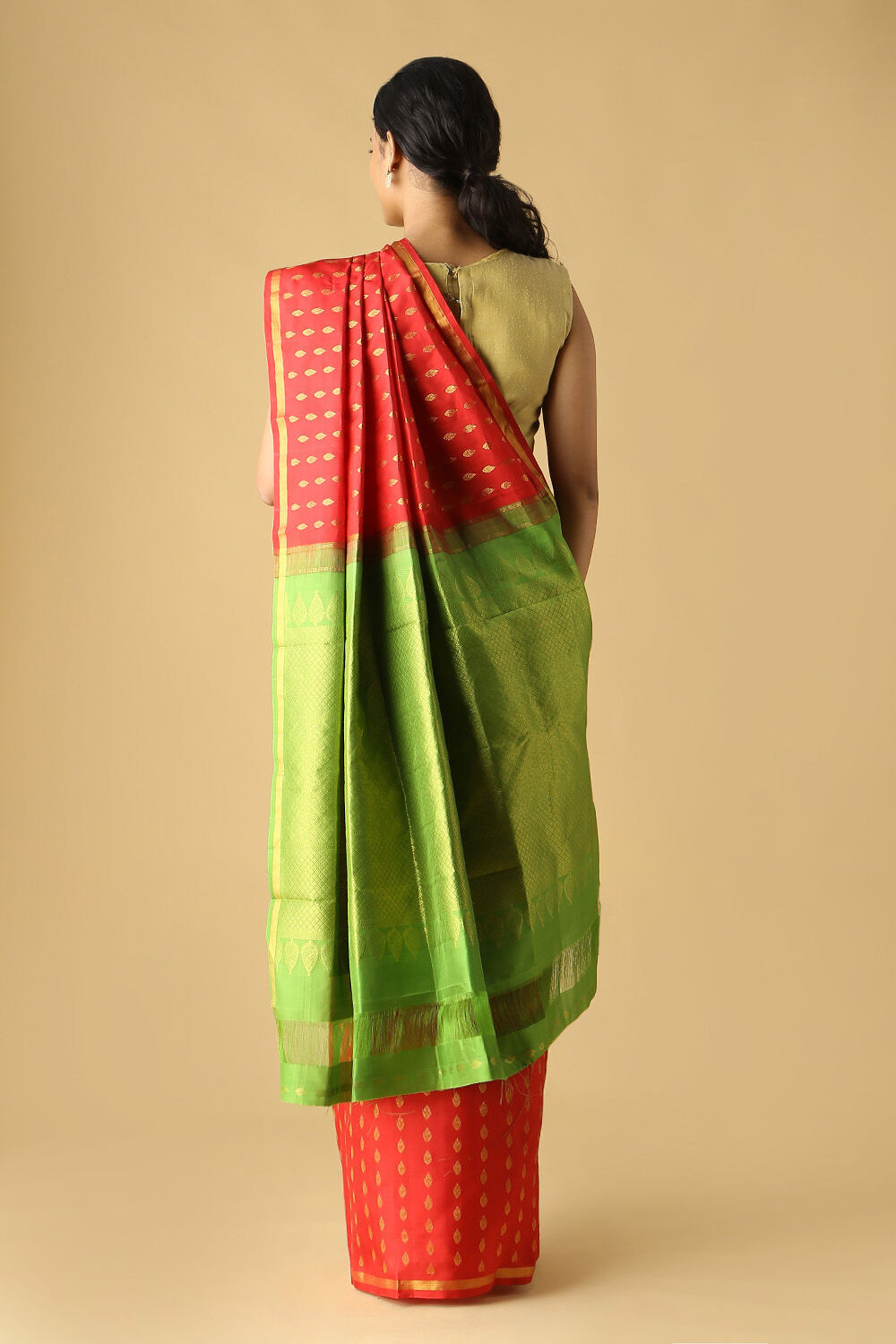 Red Pure Silk Kanjivaram Saree image number null